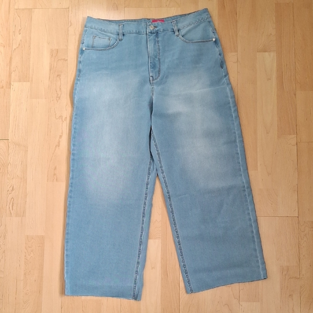 NWT Commando Do-It-All Denim High-Rise Cropped Wide Leg Jeans Size XL - Picture 5 of 9